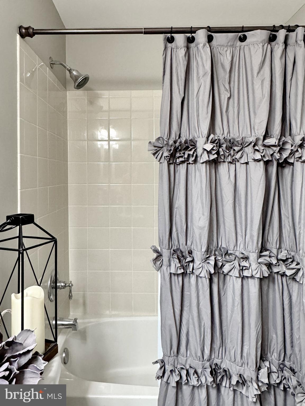 THE VILLAGES OF STEEPLECHASE - Residential