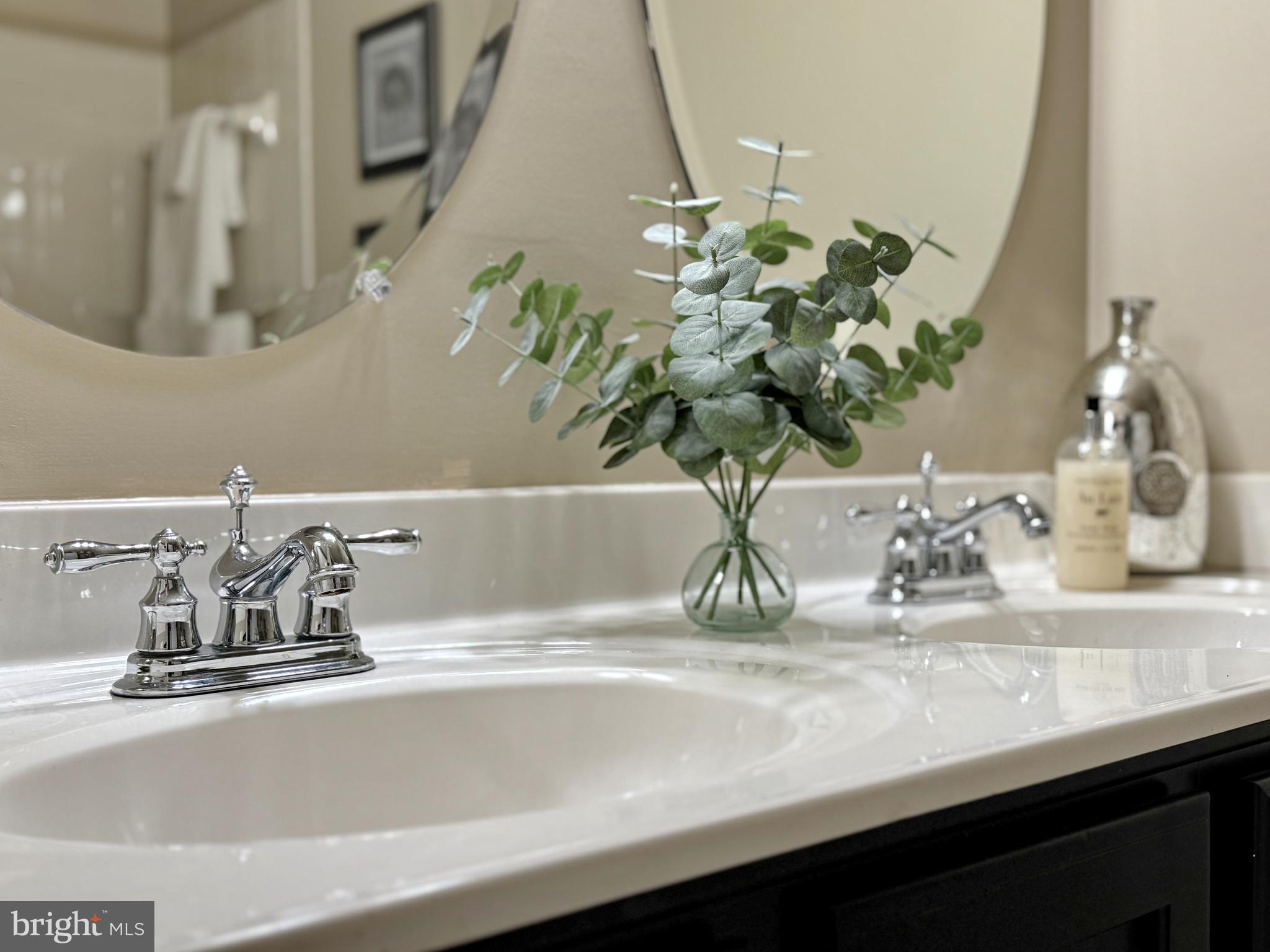 THE VILLAGES OF STEEPLECHASE - Residential