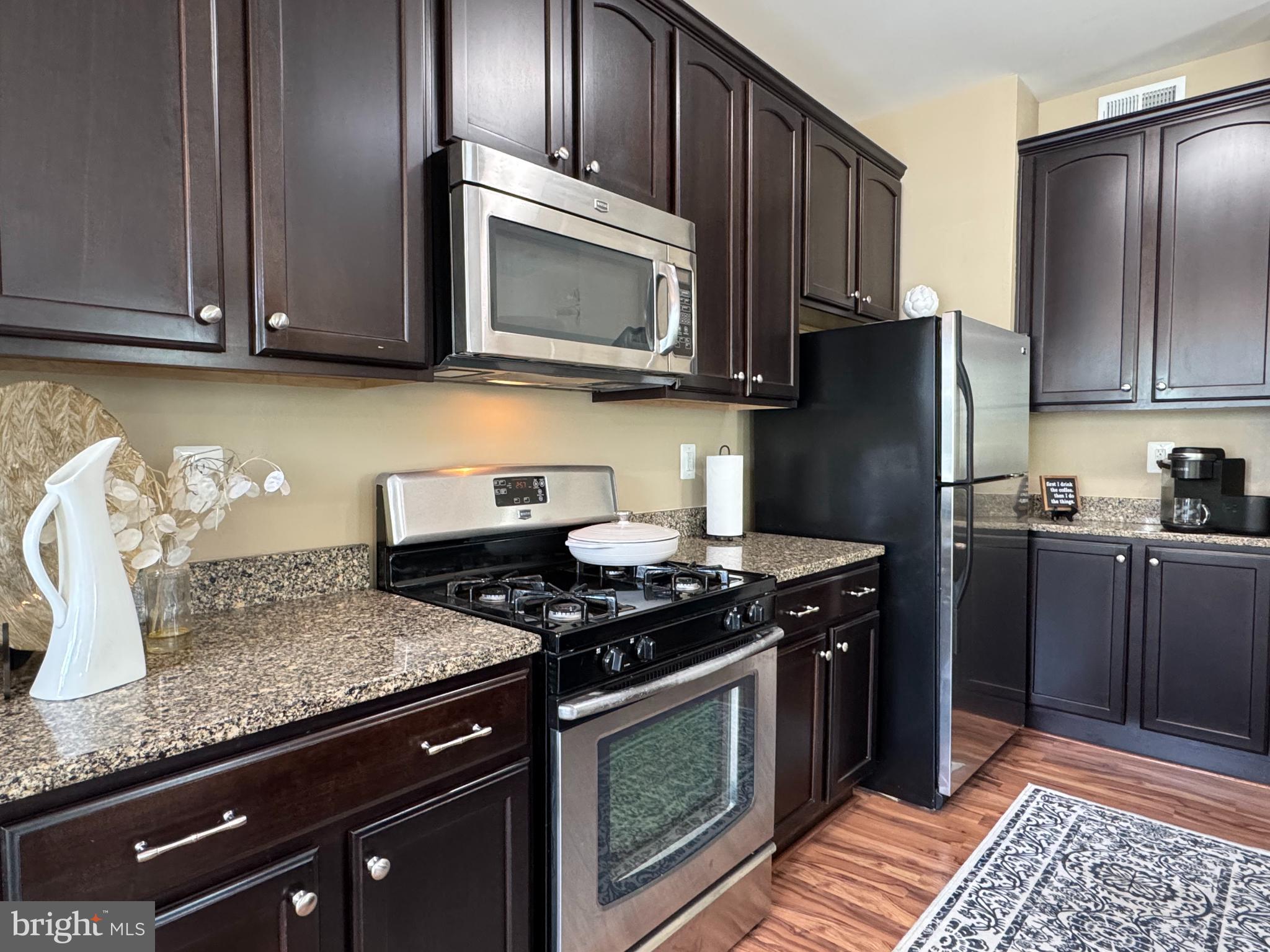 THE VILLAGES OF STEEPLECHASE - Residential