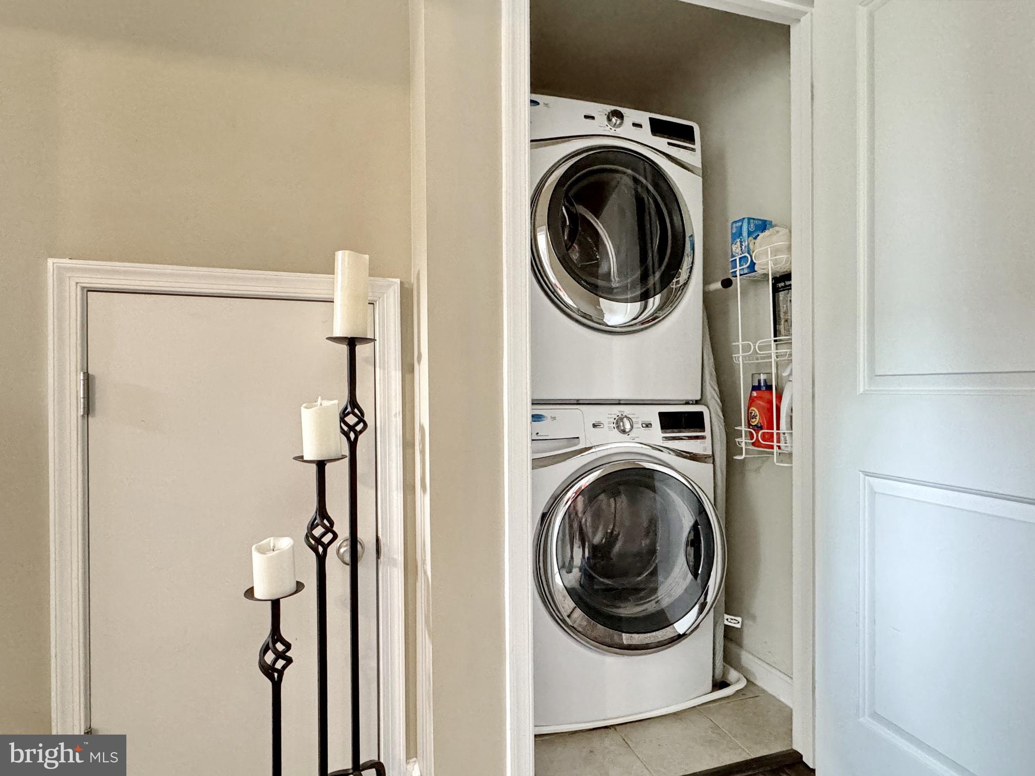 THE VILLAGES OF STEEPLECHASE - Residential