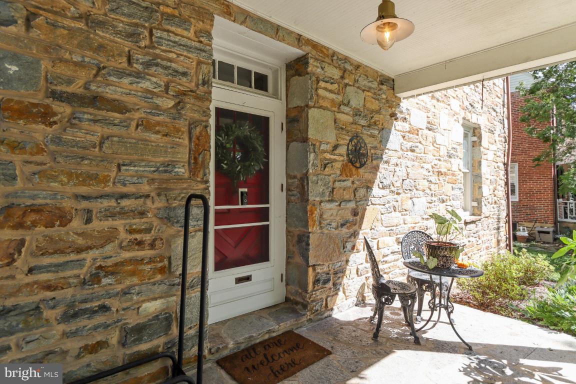 ORIGINAL NORTHWOOD - Residential