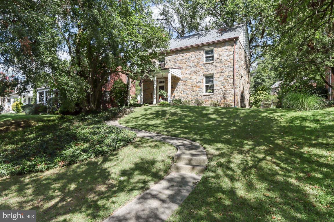 ORIGINAL NORTHWOOD - Residential