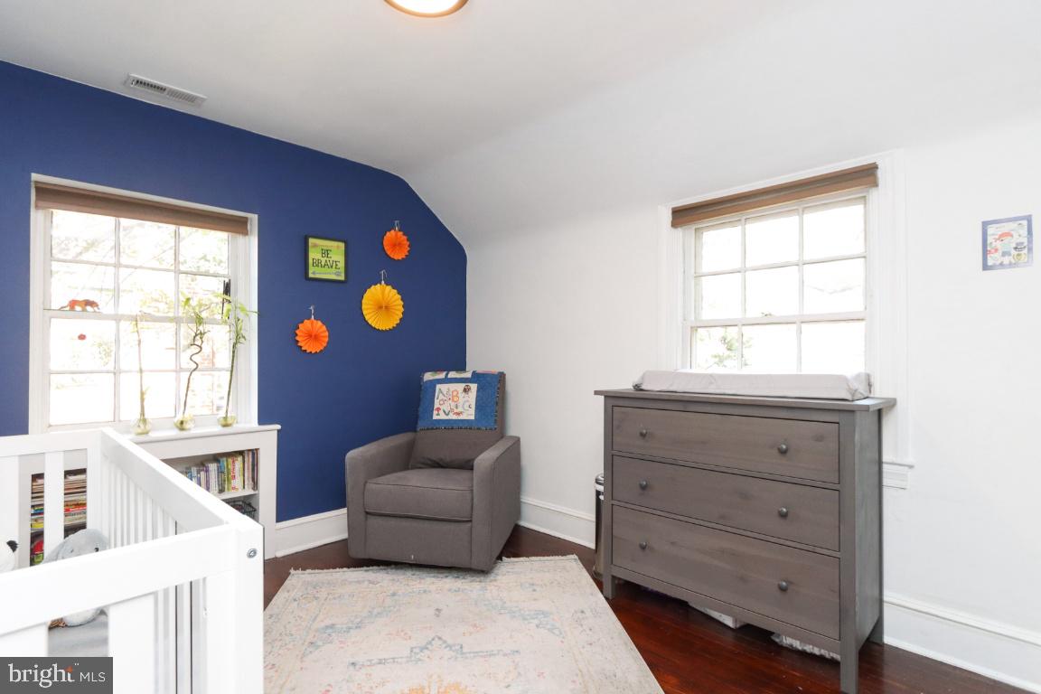 ORIGINAL NORTHWOOD - Residential