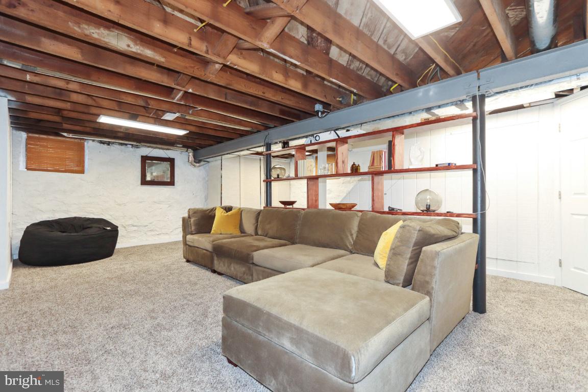 ORIGINAL NORTHWOOD - Residential