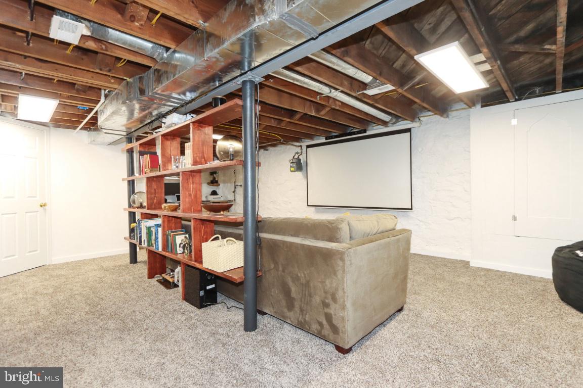 ORIGINAL NORTHWOOD - Residential