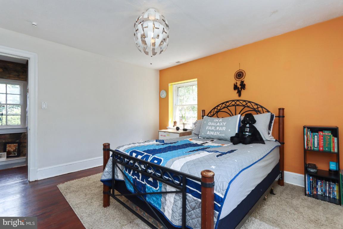 ORIGINAL NORTHWOOD - Residential