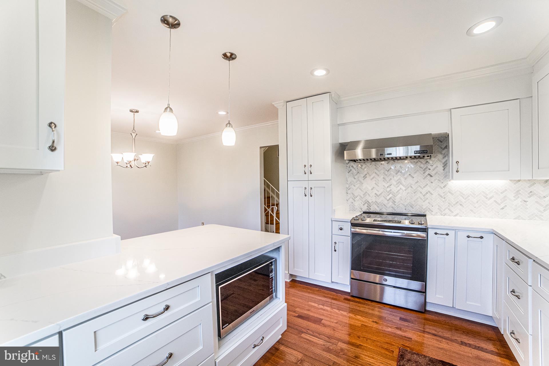 STRATHMEADE SQUARE - Residential Lease