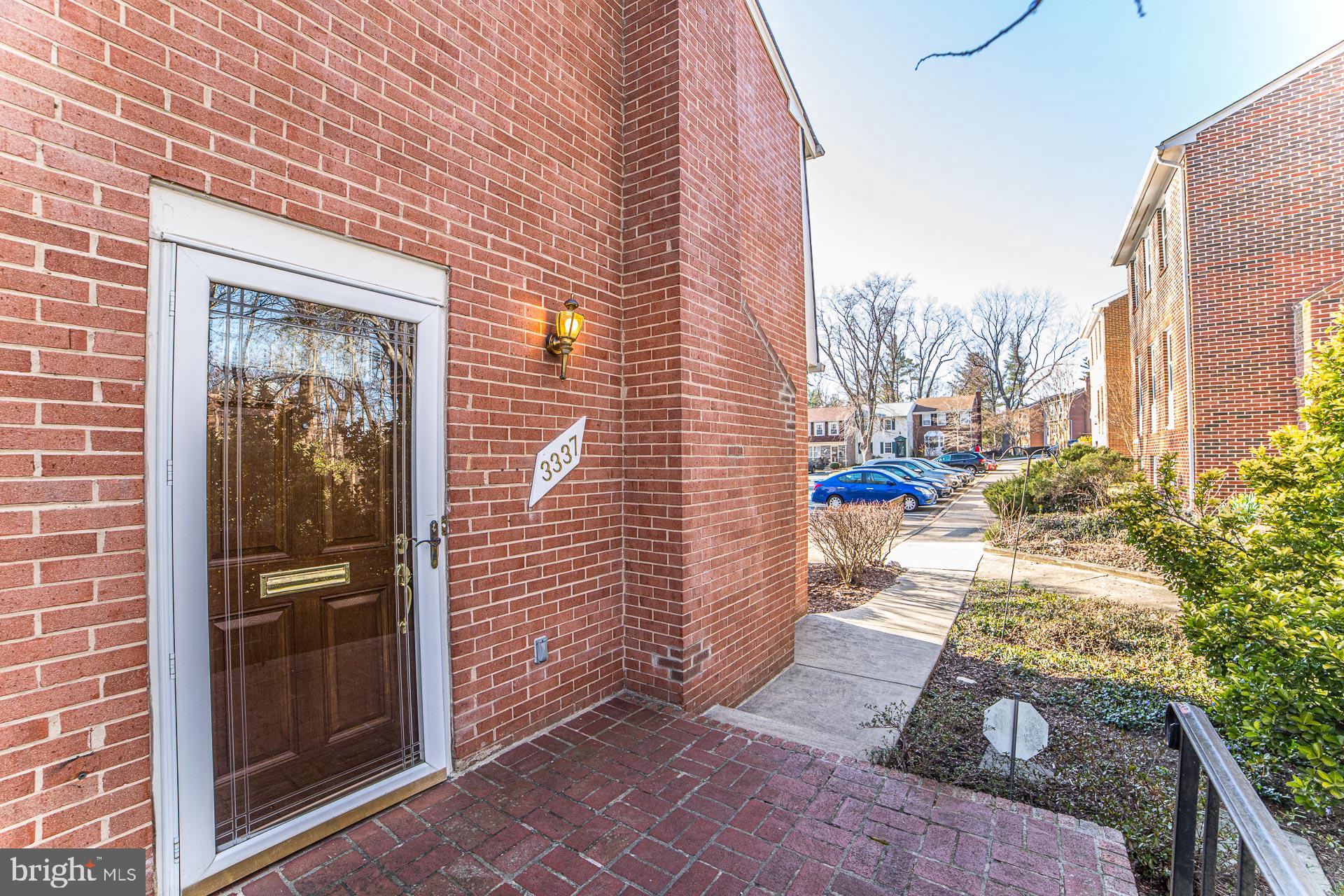 STRATHMEADE SQUARE - Residential Lease