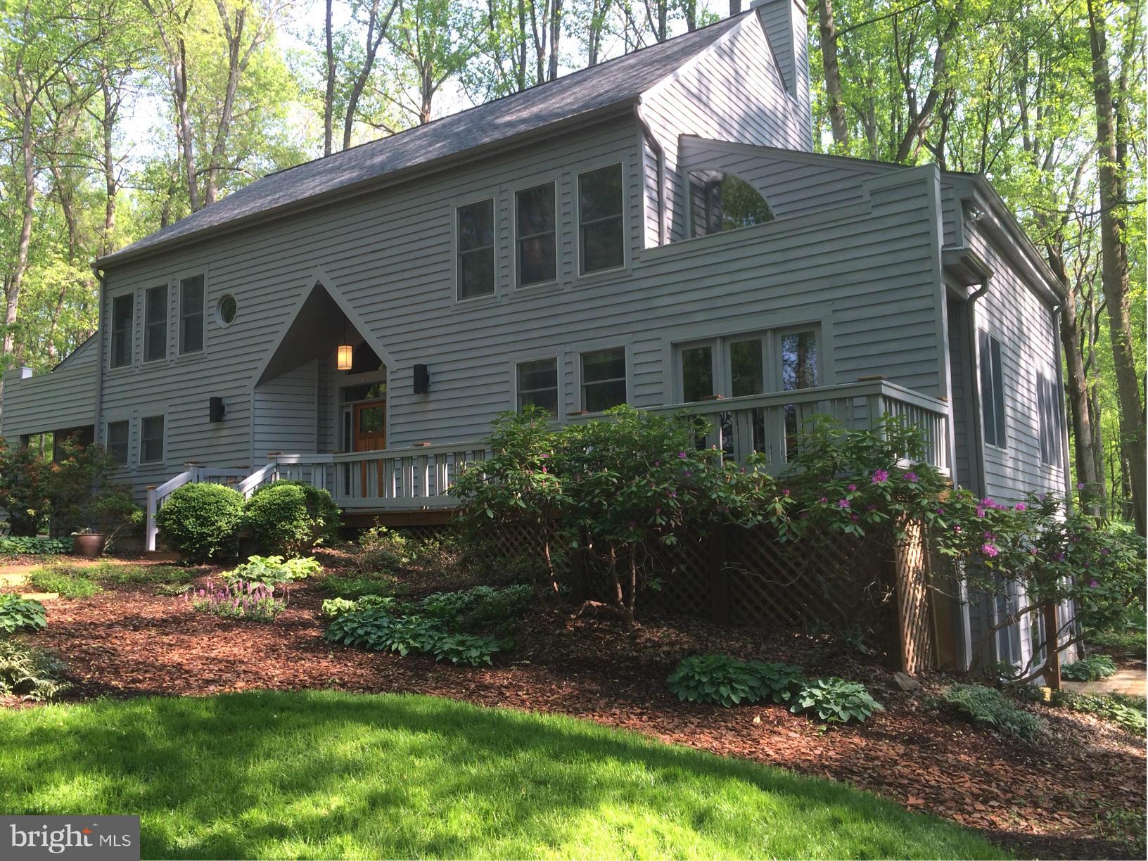 TRIADELPHIA WOODS - Residential