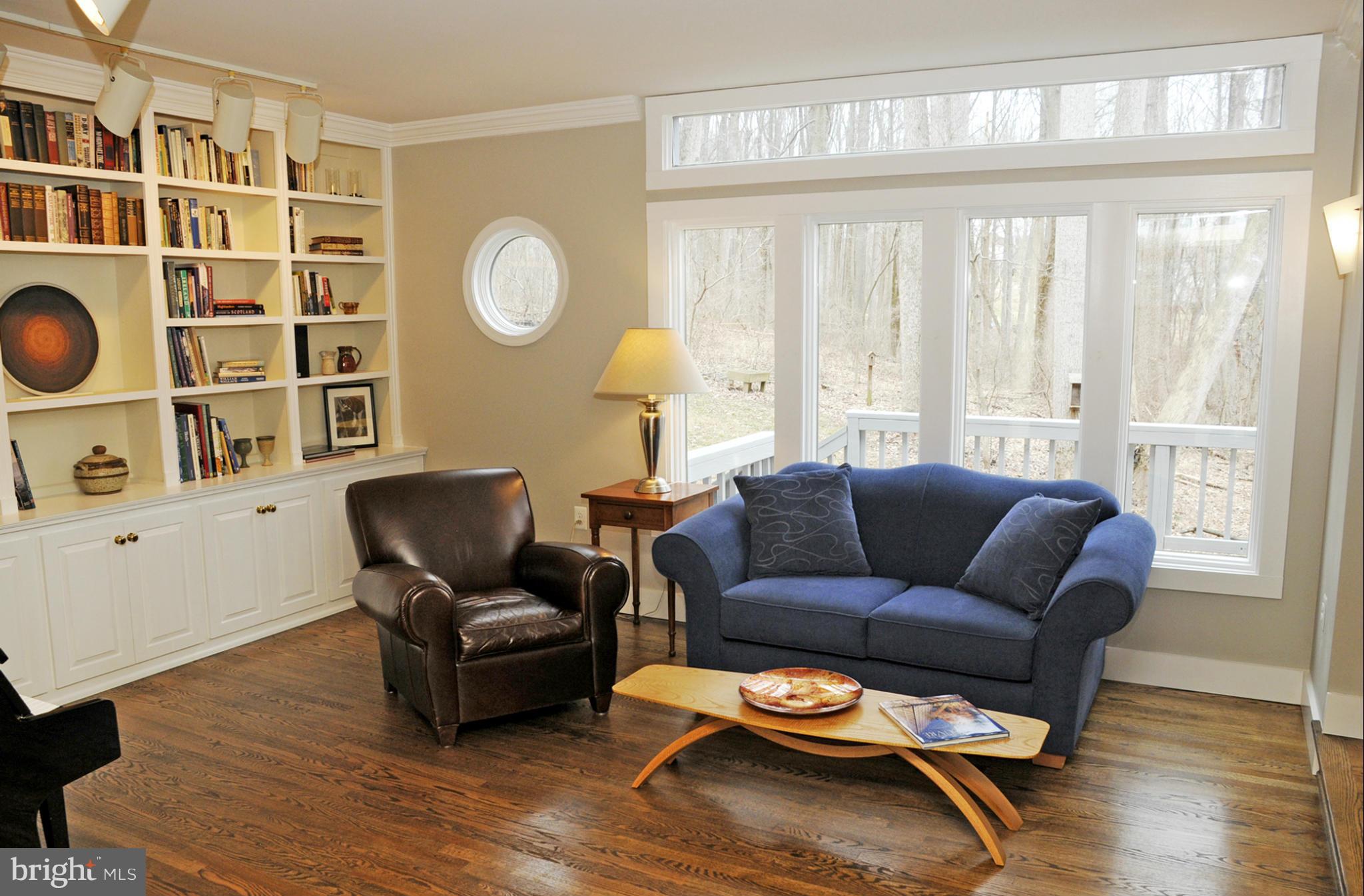 TRIADELPHIA WOODS - Residential