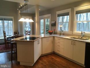 TRIADELPHIA WOODS - Residential