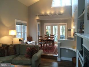 TRIADELPHIA WOODS - Residential