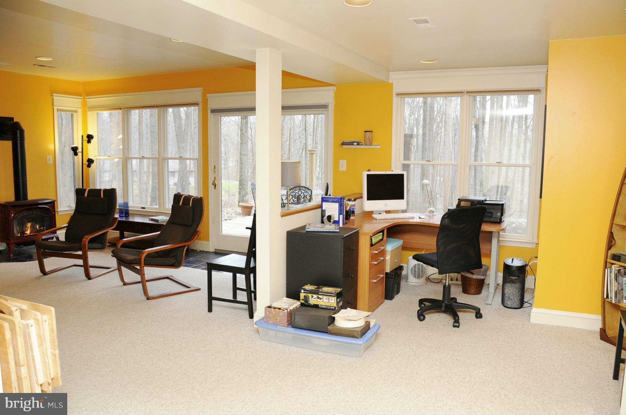 TRIADELPHIA WOODS - Residential