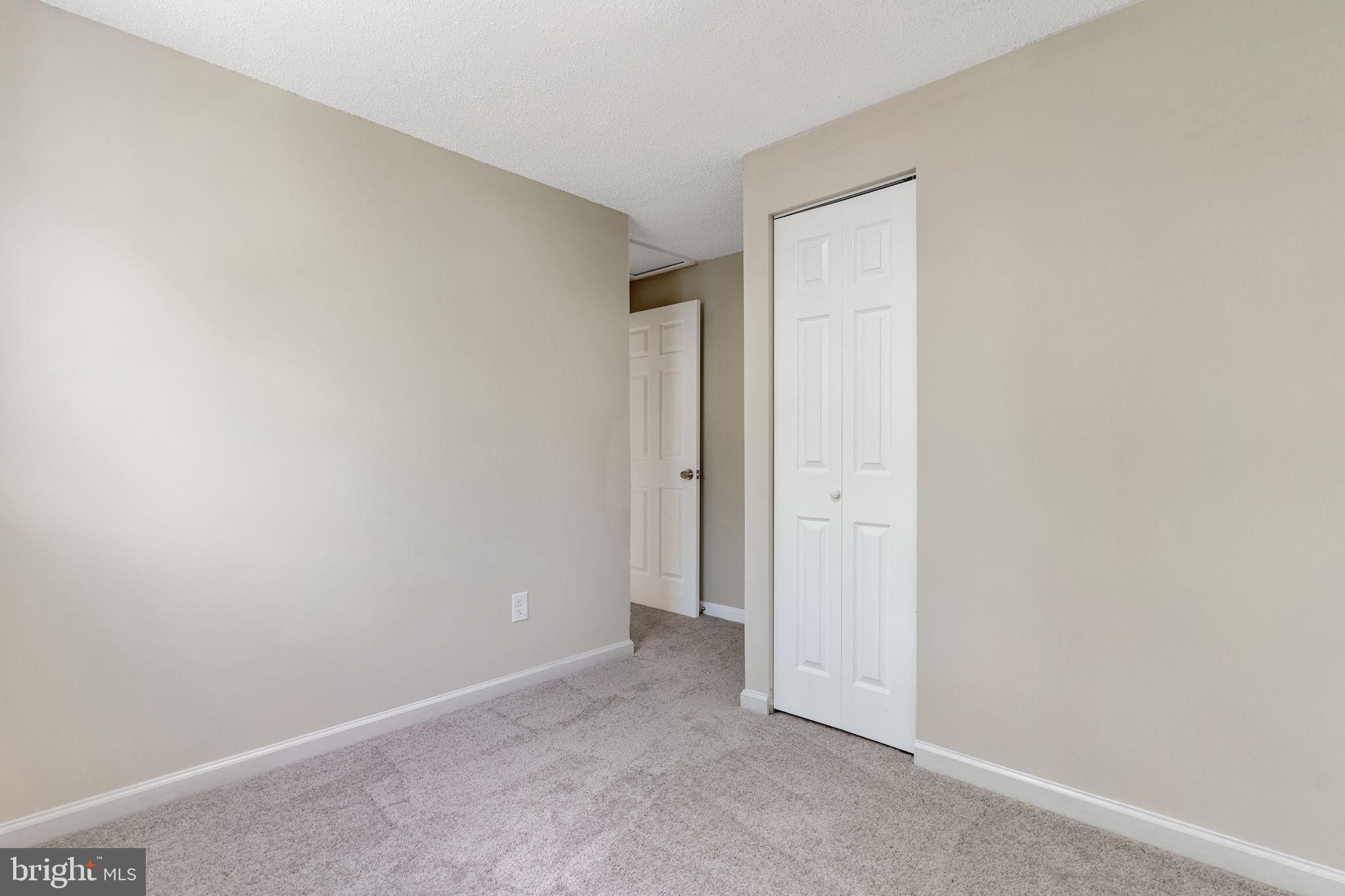 NEWINGTON FOREST - Residential