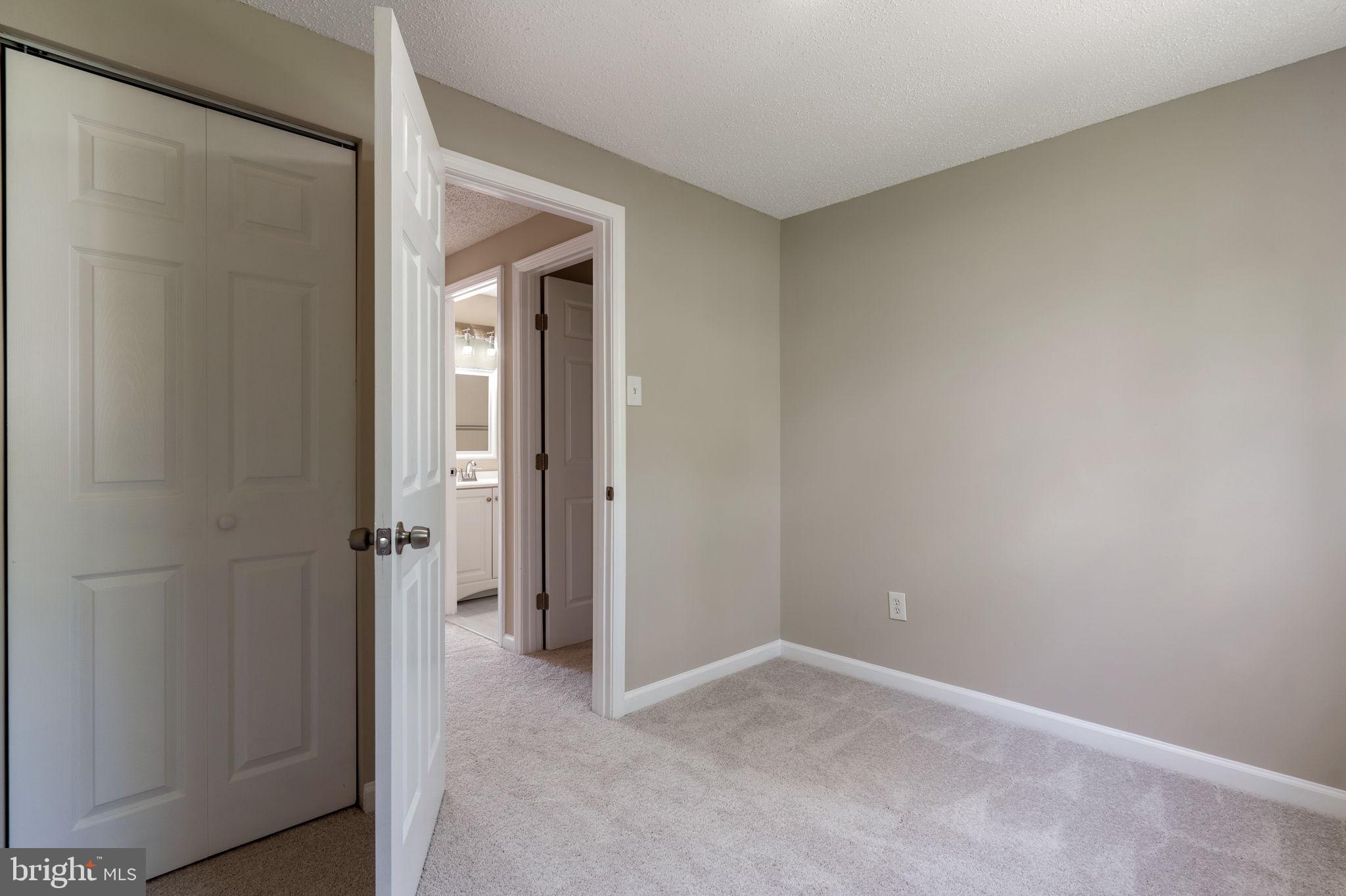 NEWINGTON FOREST - Residential