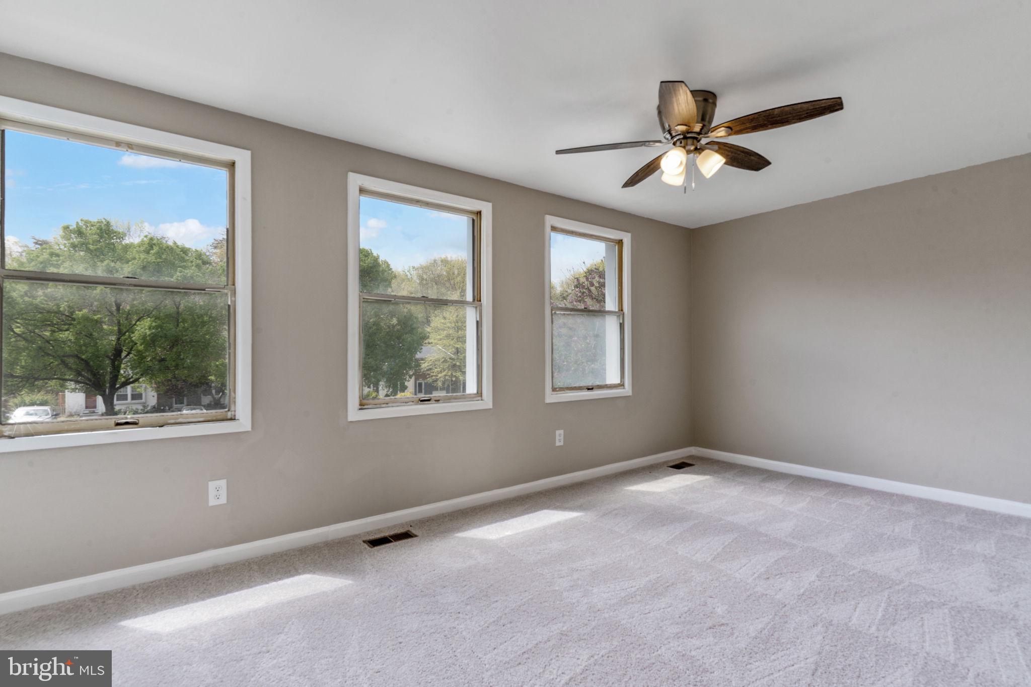 NEWINGTON FOREST - Residential