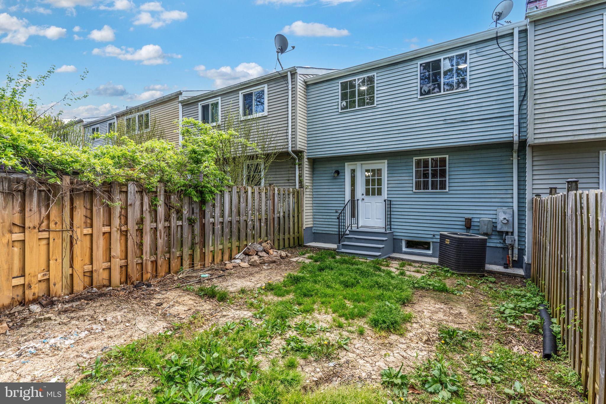 NEWINGTON FOREST - Residential