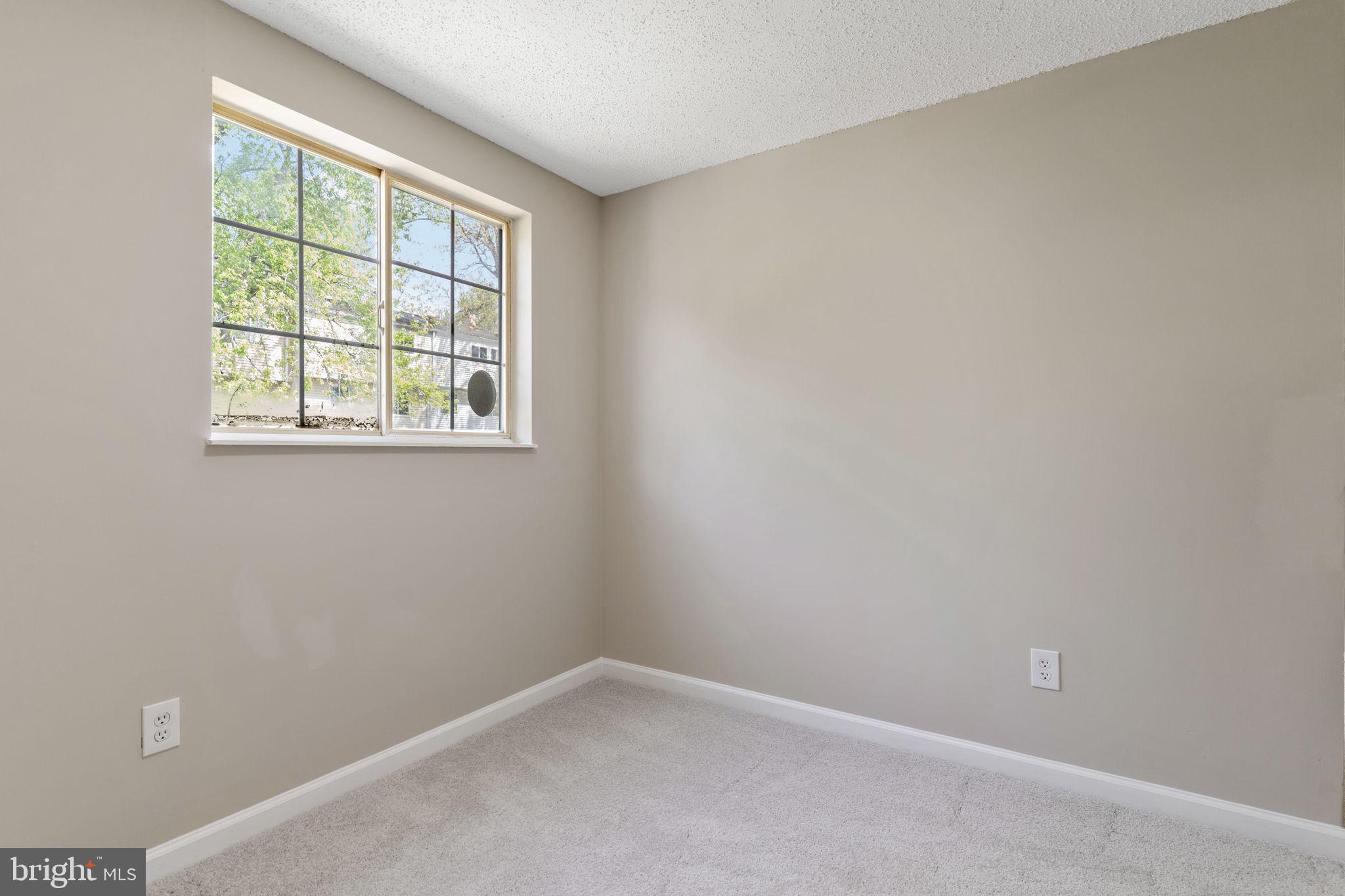 NEWINGTON FOREST - Residential