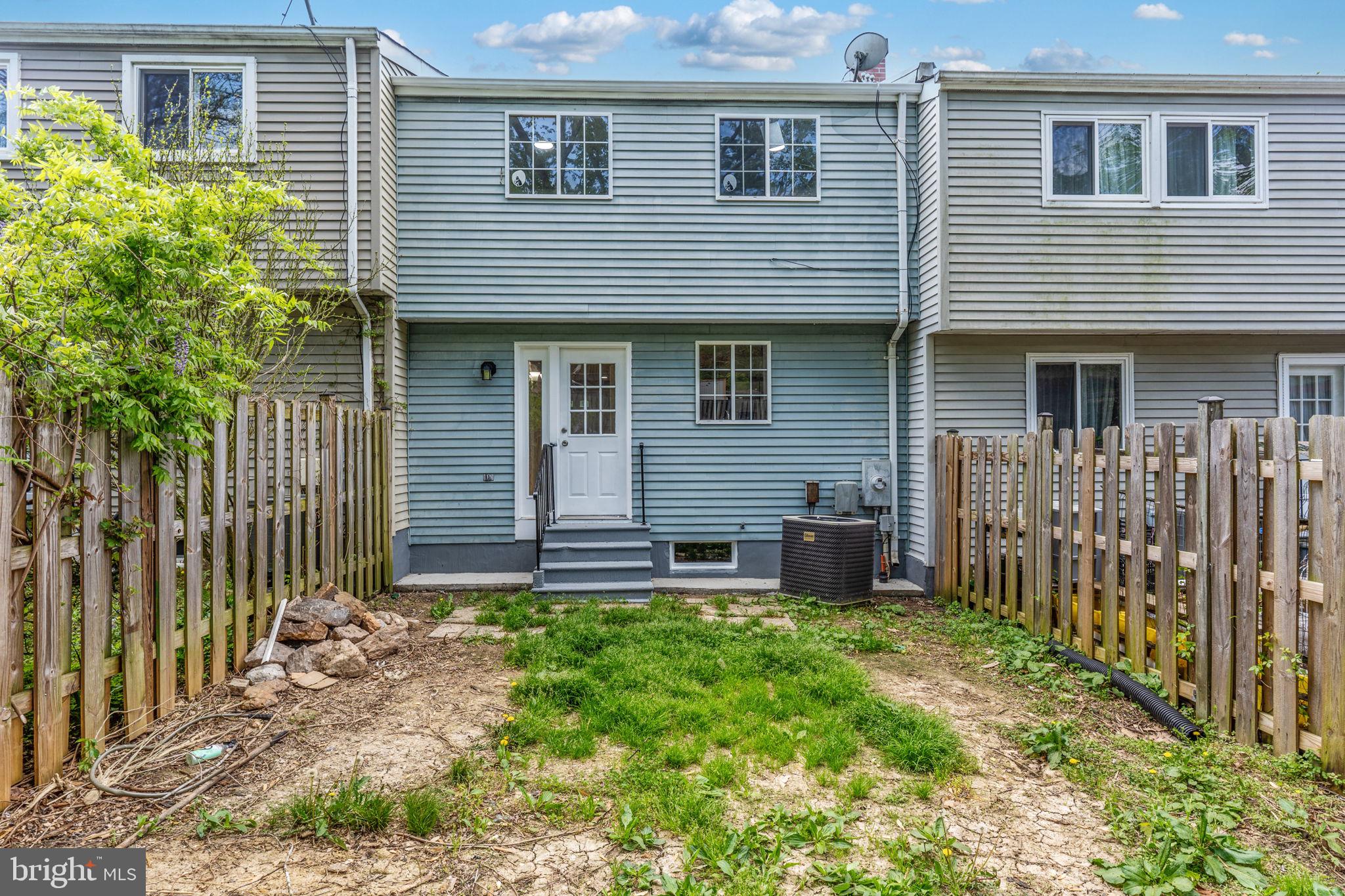 NEWINGTON FOREST - Residential