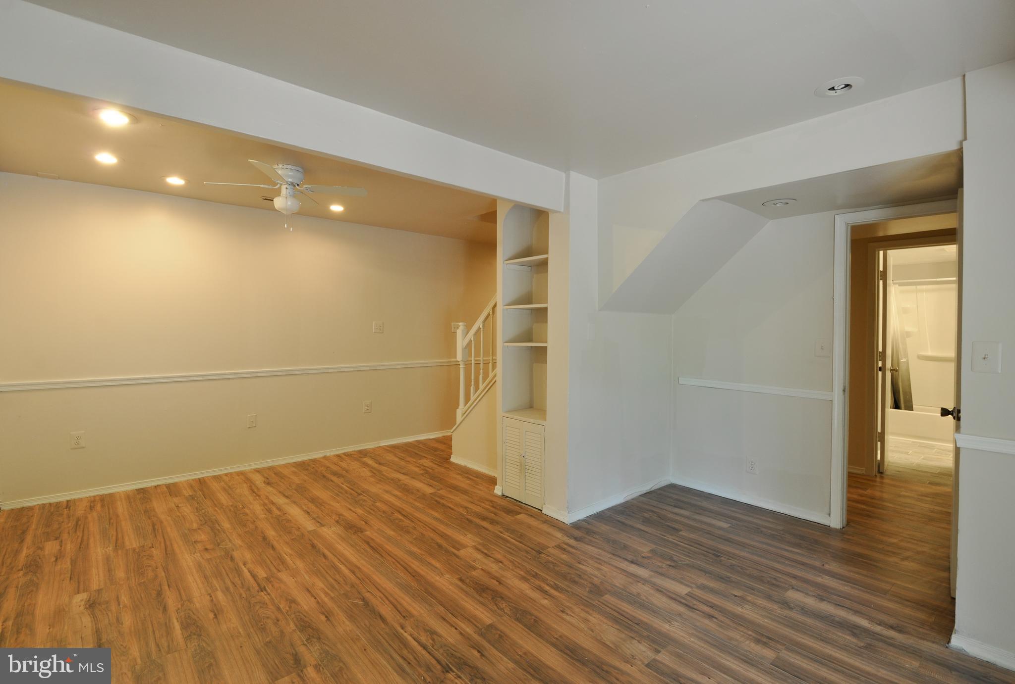 HICKORY RIDGE - Residential