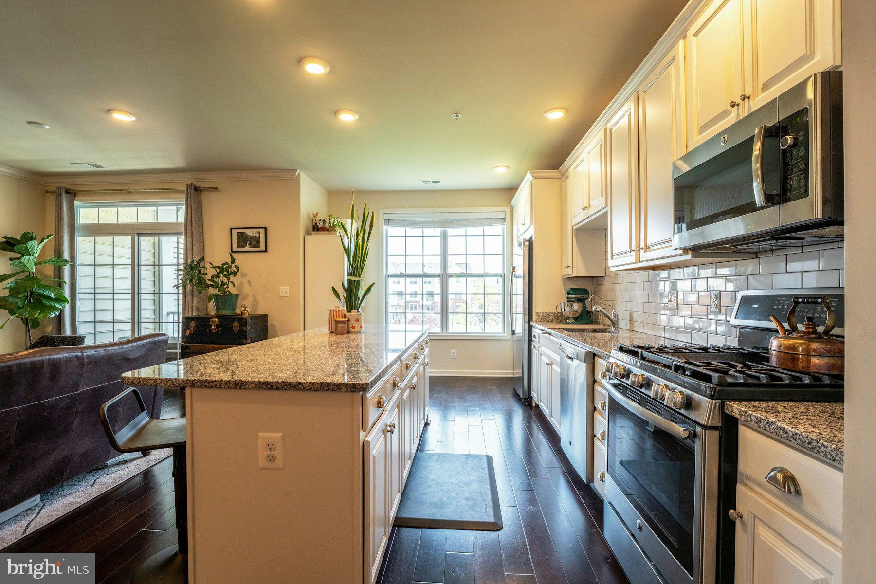 LOUDOUN VALLEY RIDGES - Residential