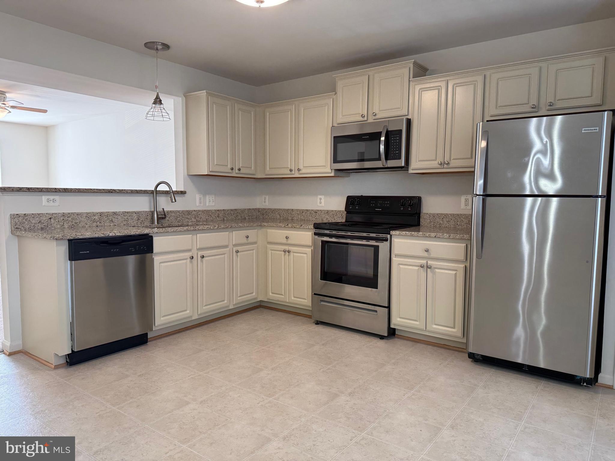 LIBERTY PLACE - Residential Lease