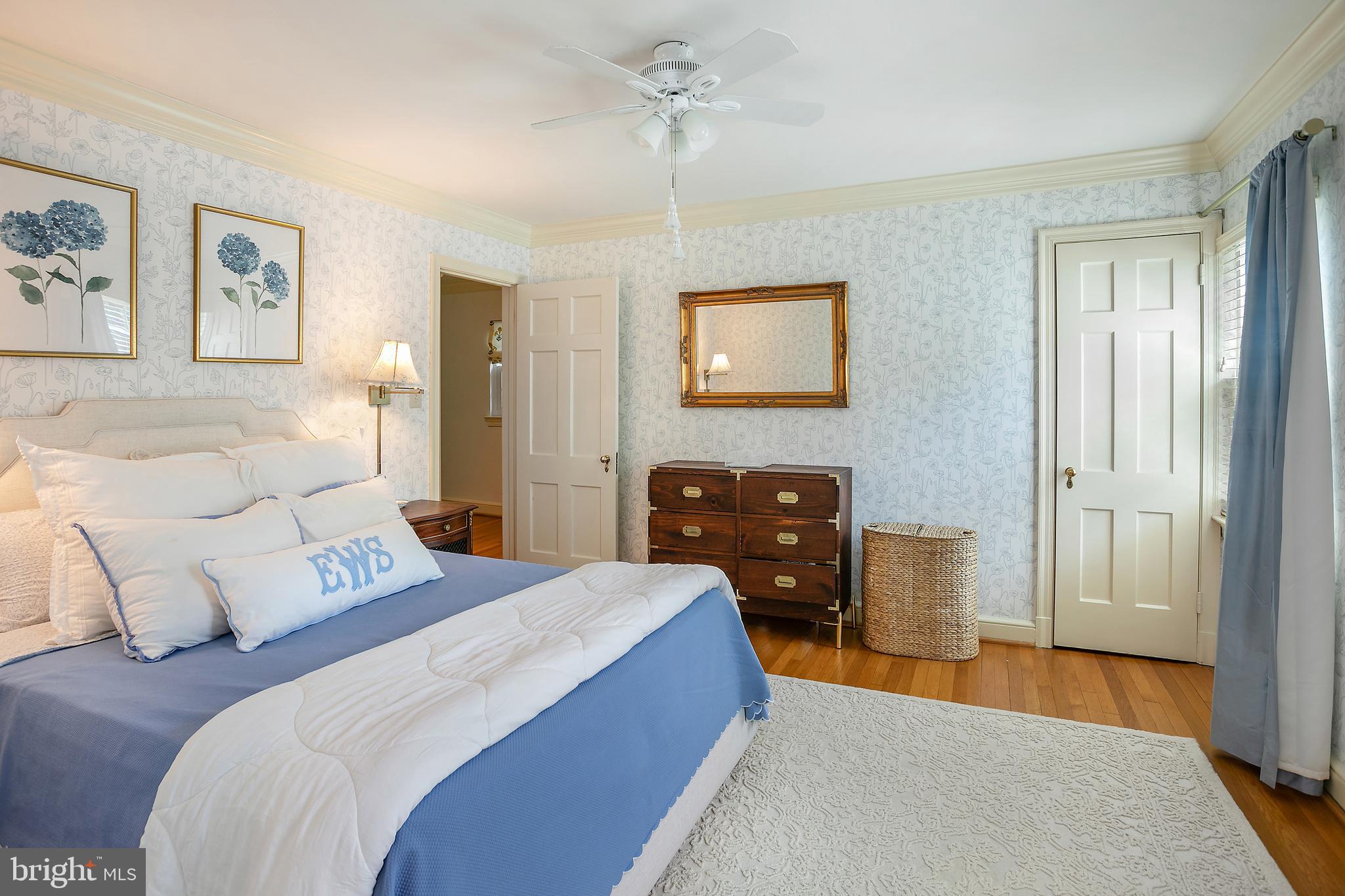 MEADOWBROOK VILLAGE - Residential