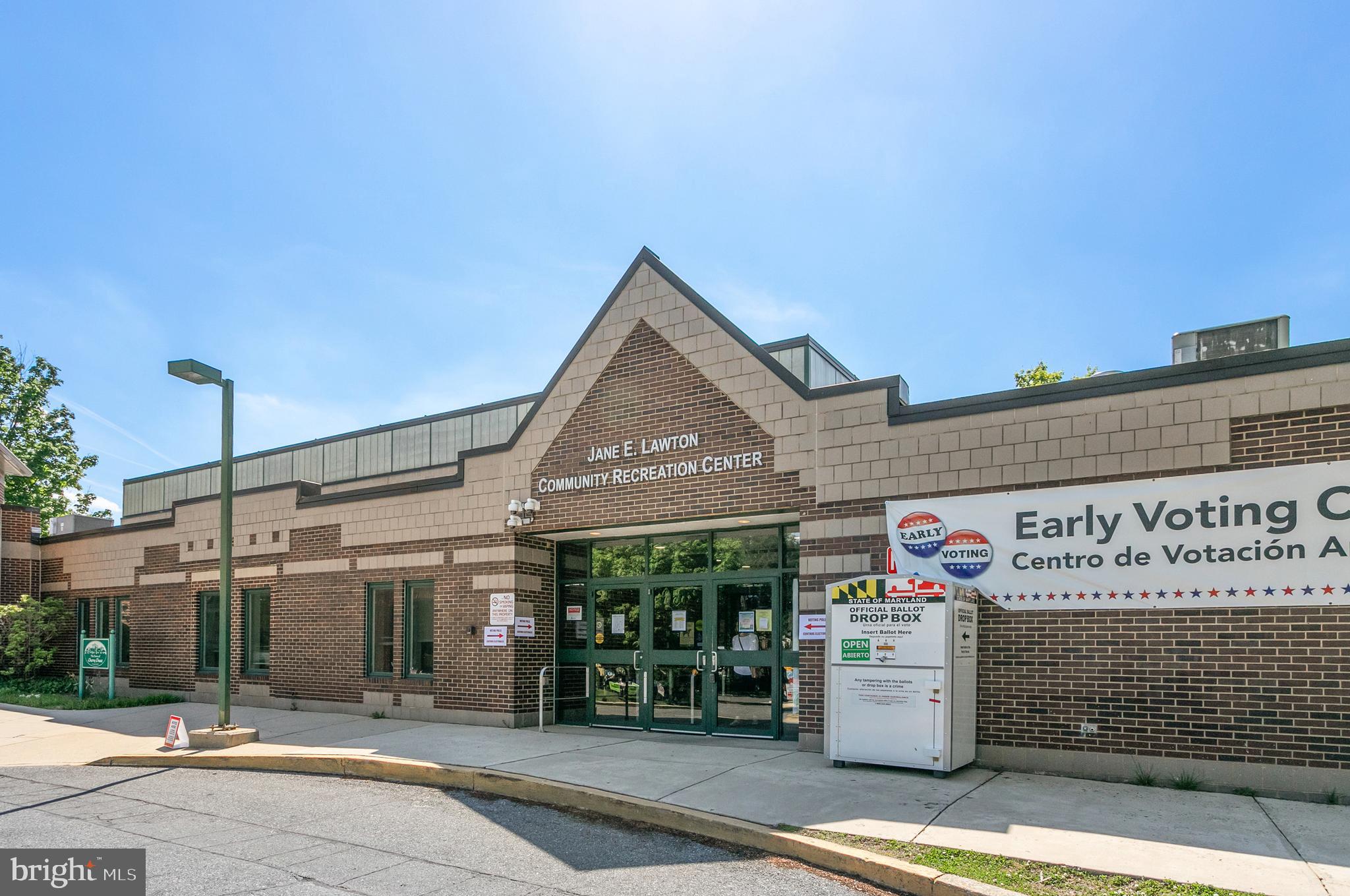 MEADOWBROOK VILLAGE - Residential