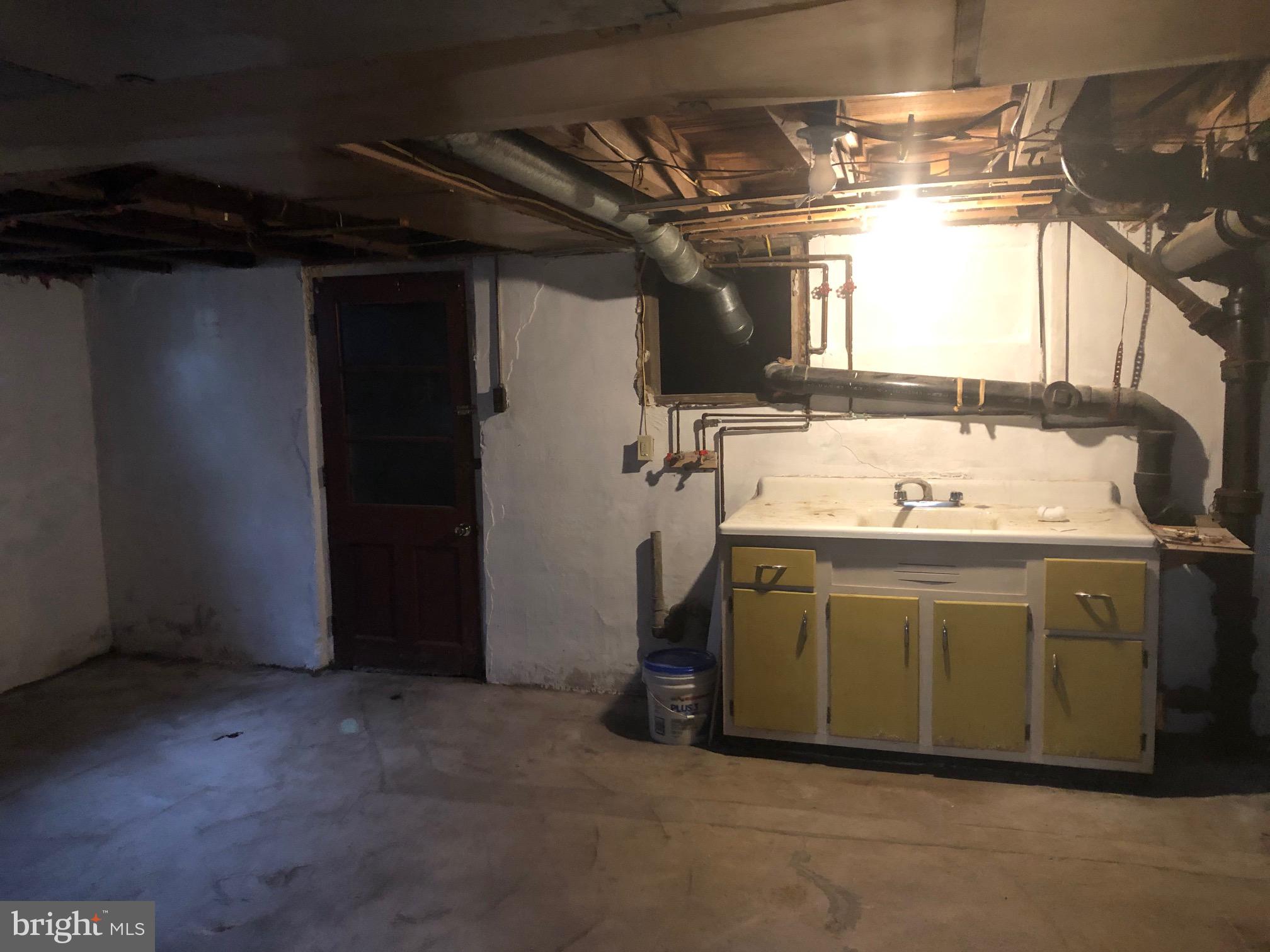 SHILLINGTON - Residential