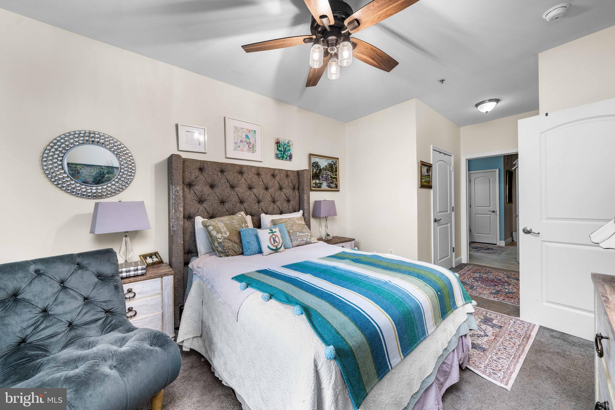 THE HOLLOW AT FOX VA - Residential