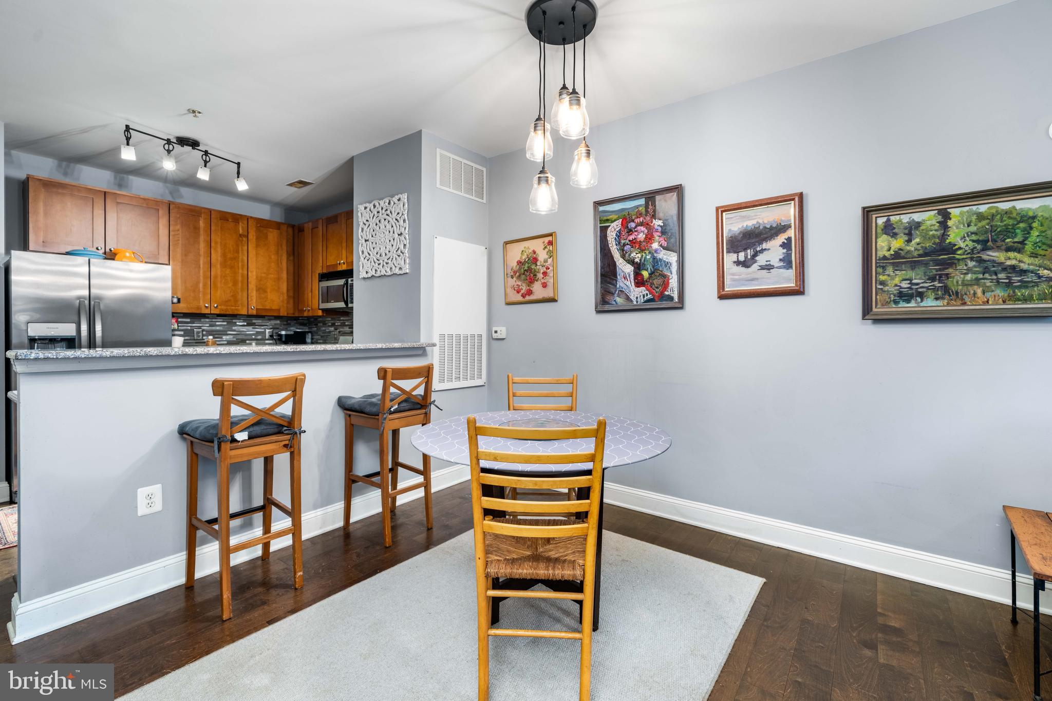 THE HOLLOW AT FOX VA - Residential