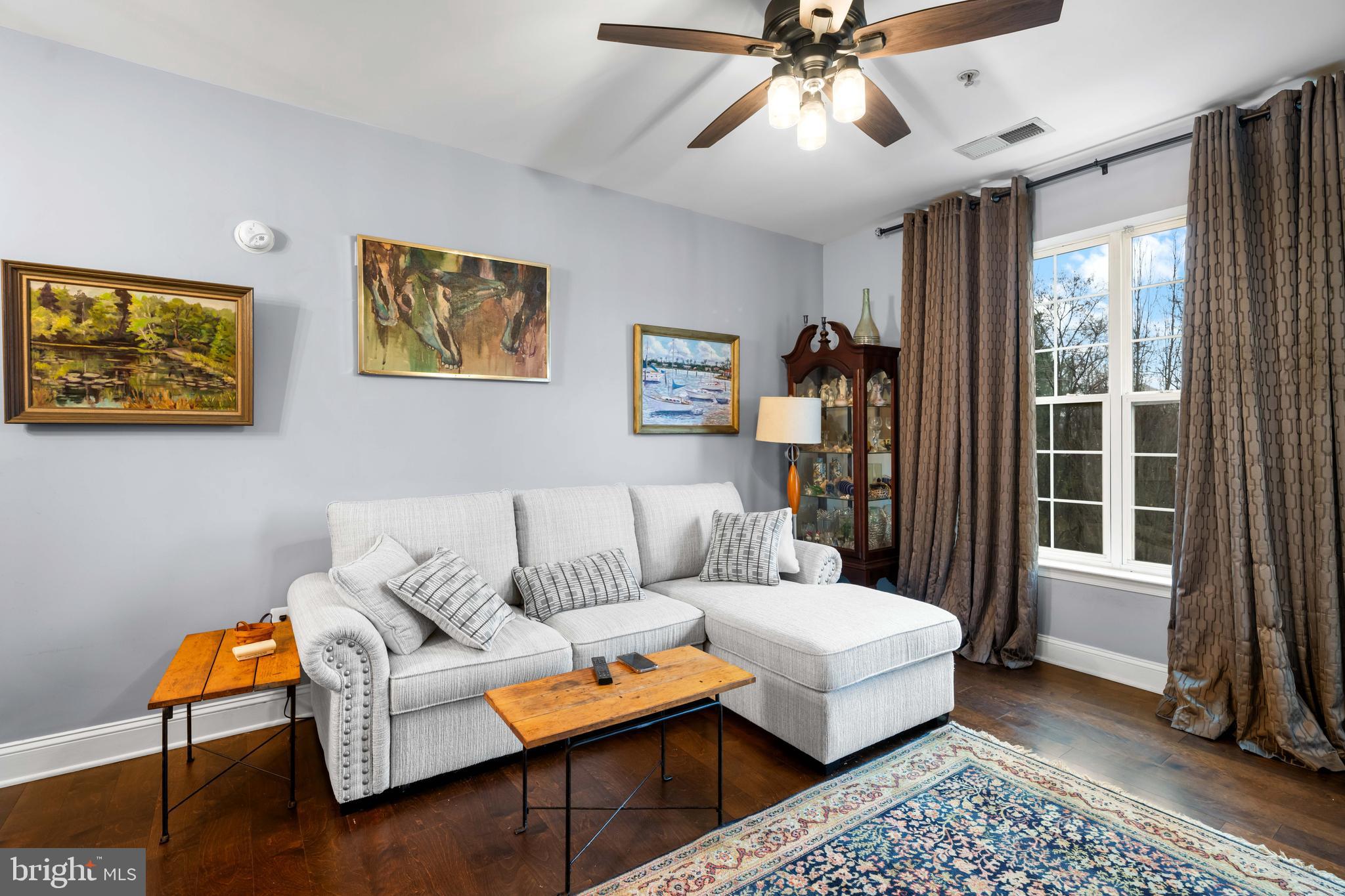 THE HOLLOW AT FOX VA - Residential