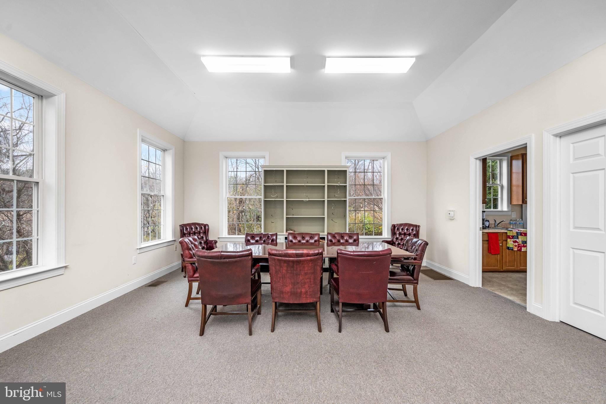 THE HOLLOW AT FOX VA - Residential