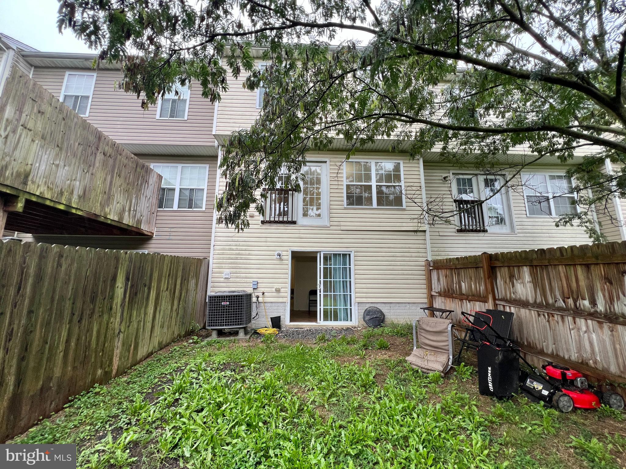 TOWNES OF TOPAZ - Residential