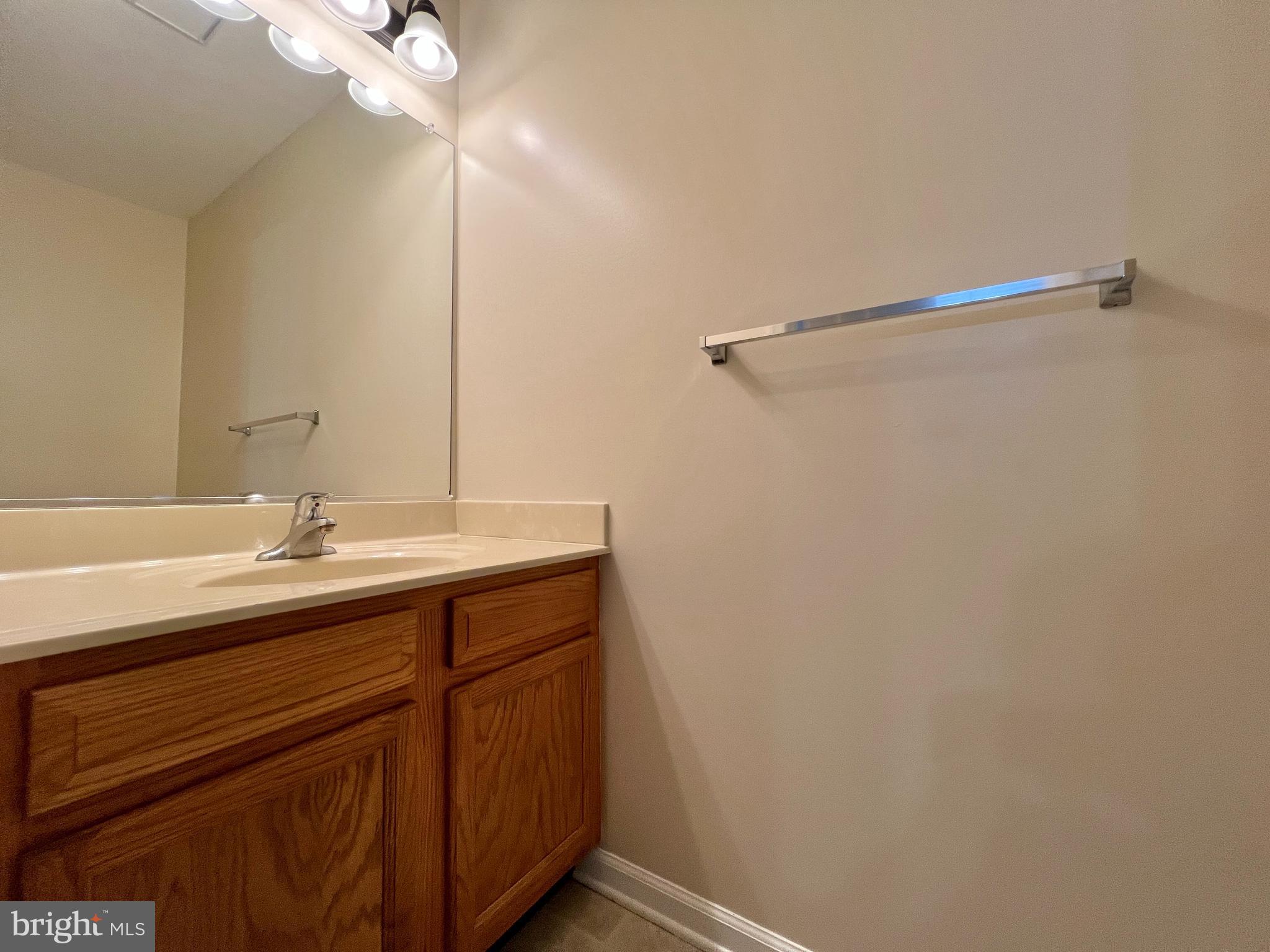 TOWNES OF TOPAZ - Residential