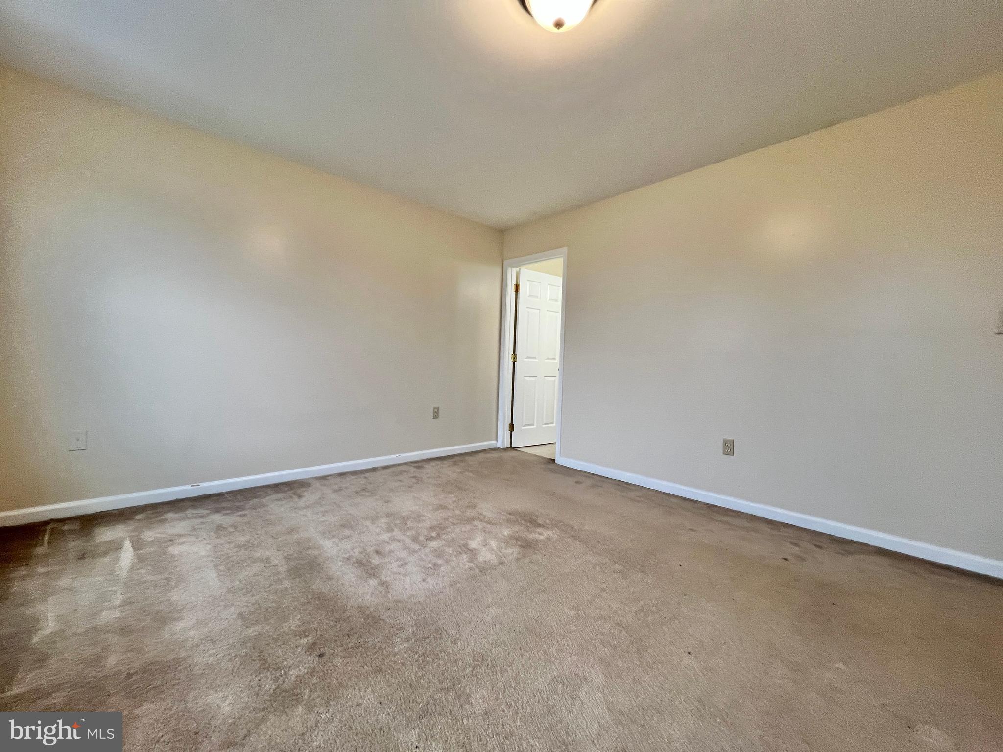 TOWNES OF TOPAZ - Residential