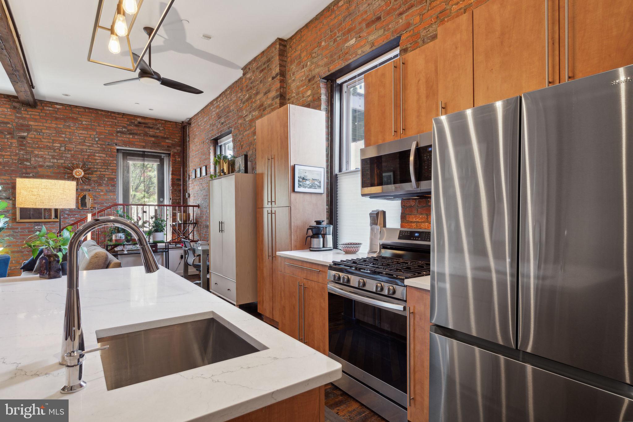 735 S 12TH STREET 739 204