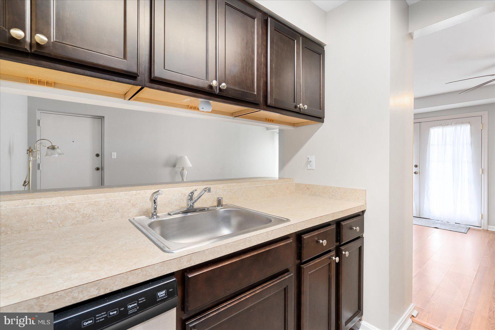 CASTLE HARBOUR - Residential