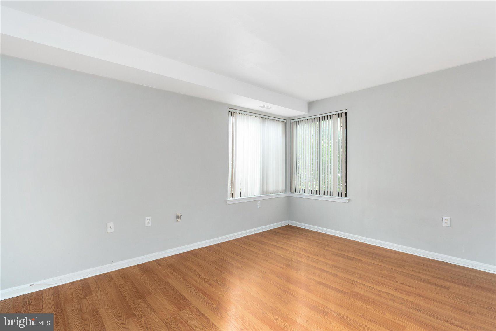 CASTLE HARBOUR - Residential