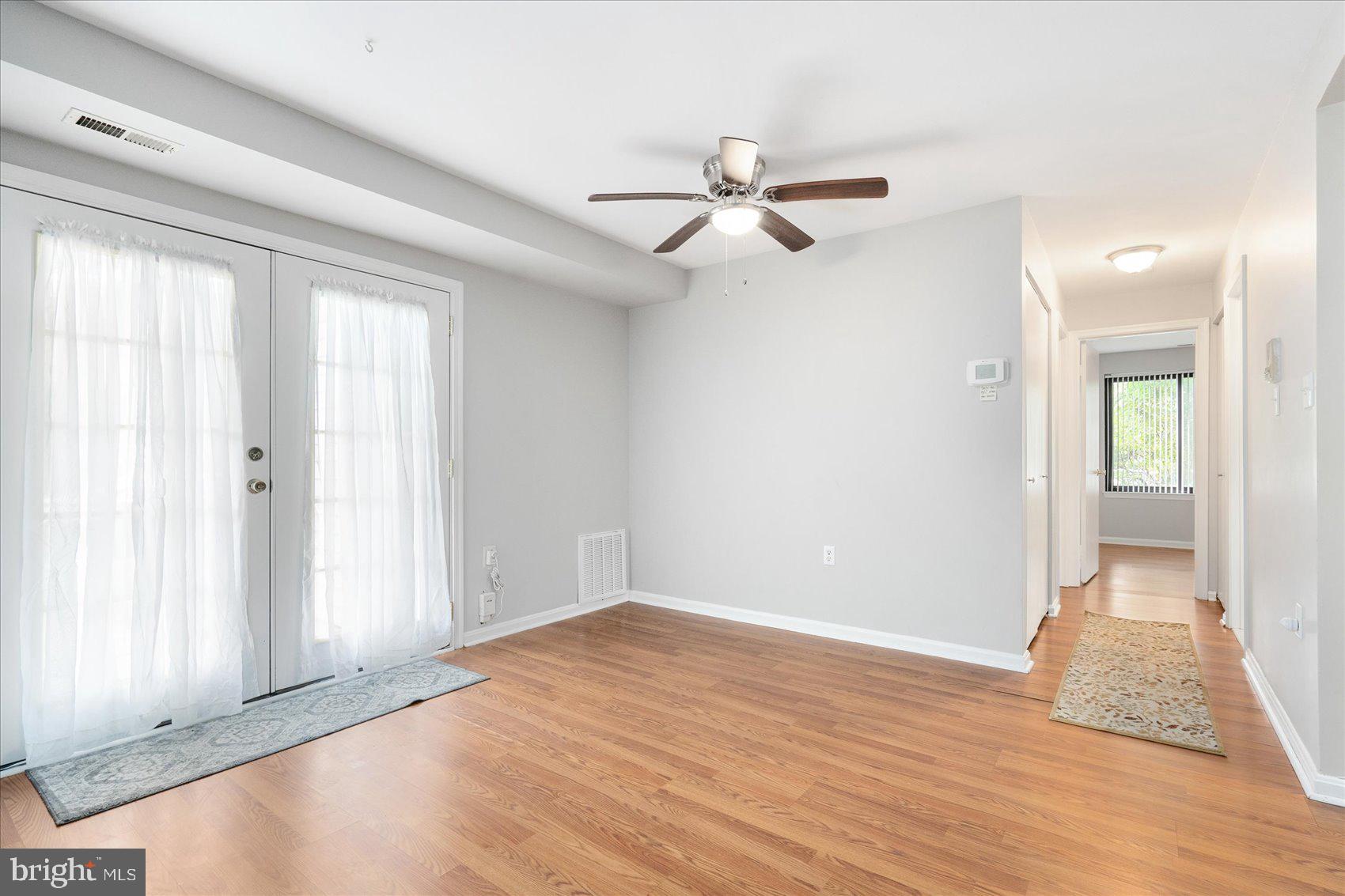 CASTLE HARBOUR - Residential