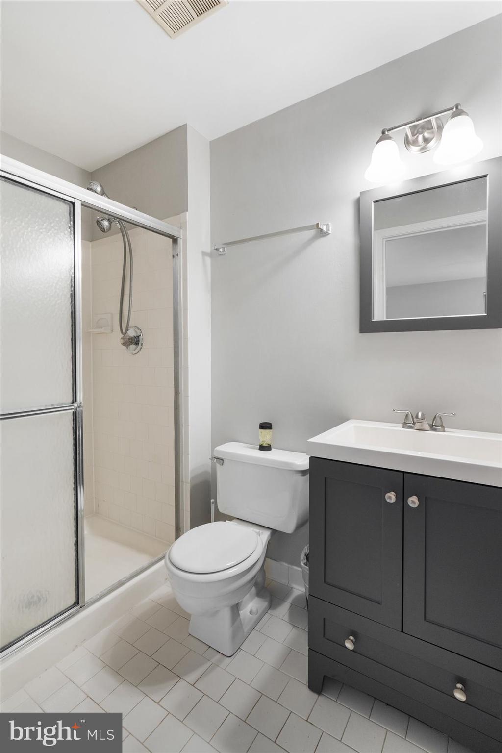 CASTLE HARBOUR - Residential