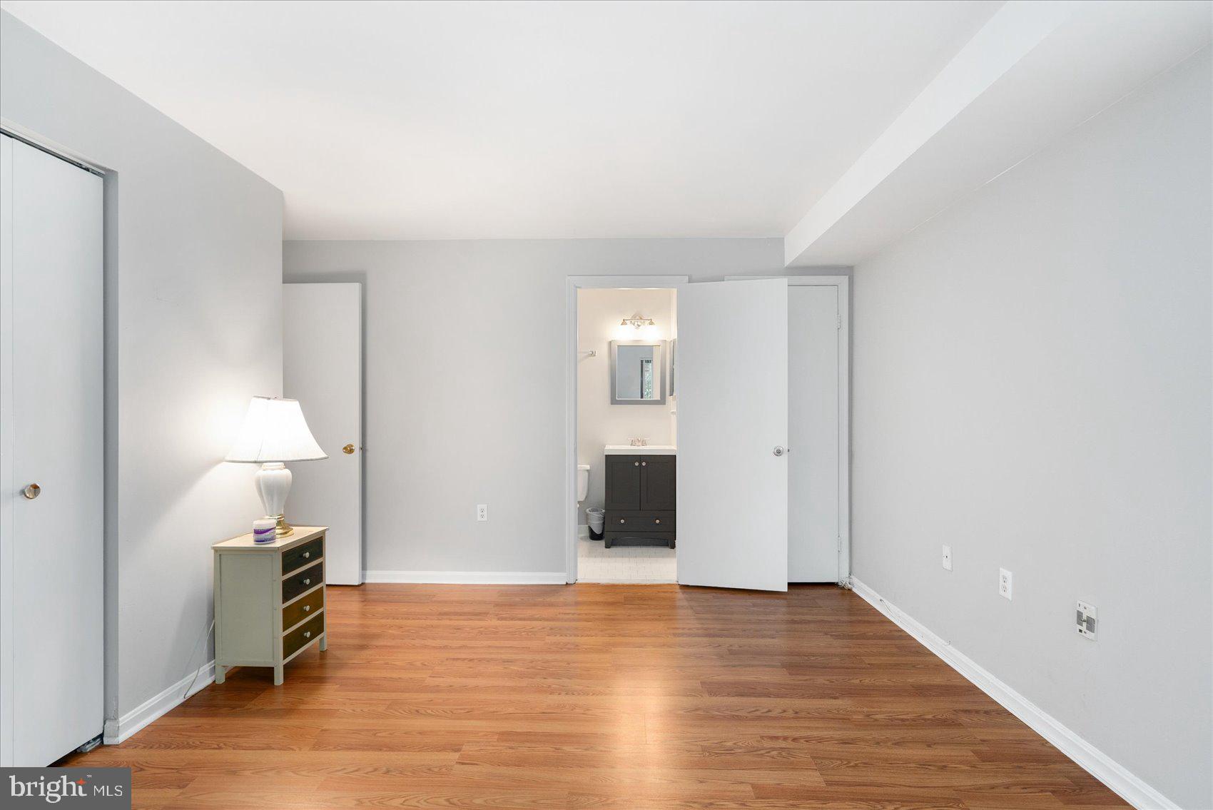 CASTLE HARBOUR - Residential