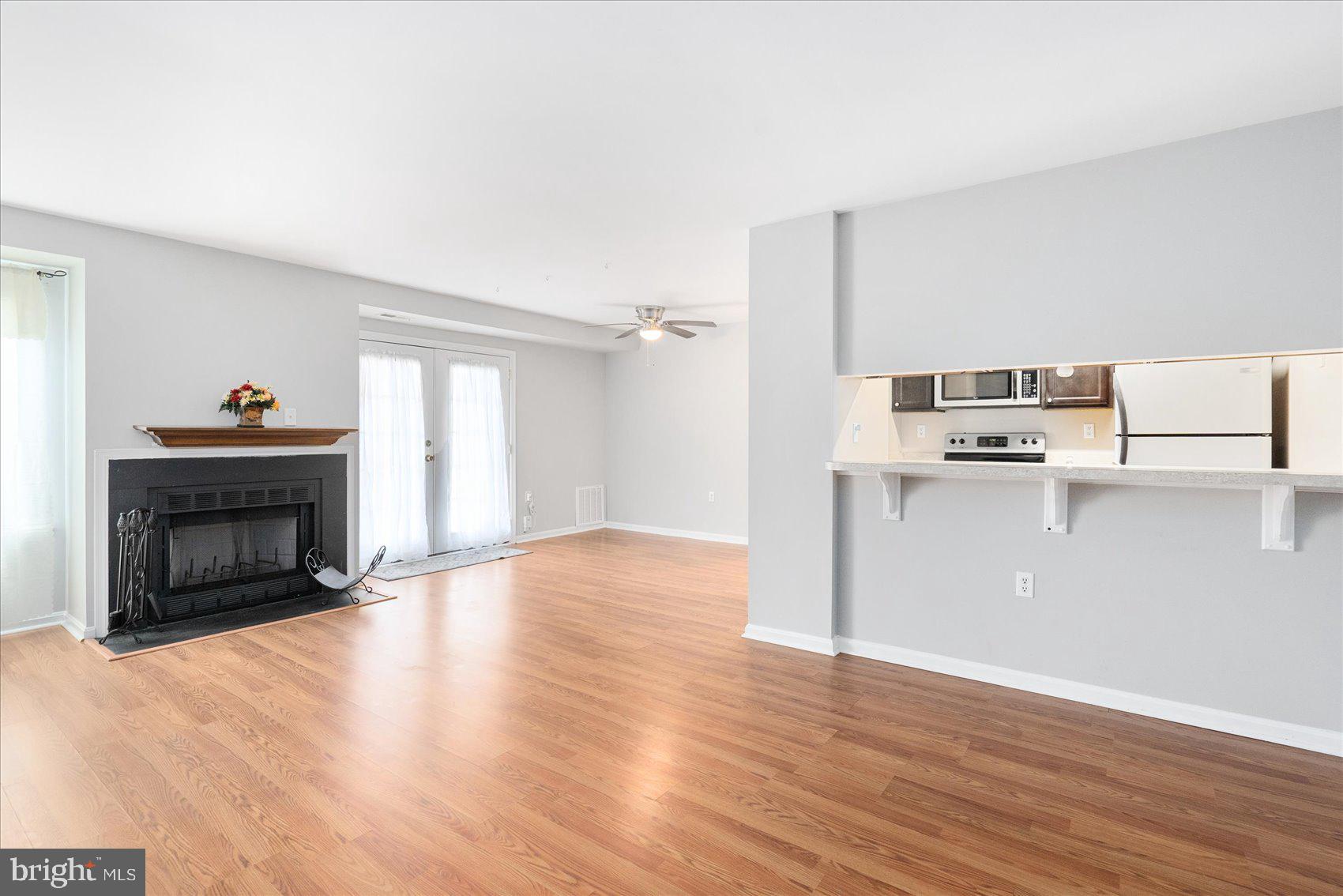 CASTLE HARBOUR - Residential