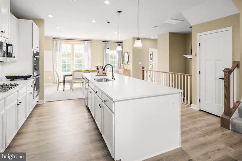 SOUTHLAKE - Residential