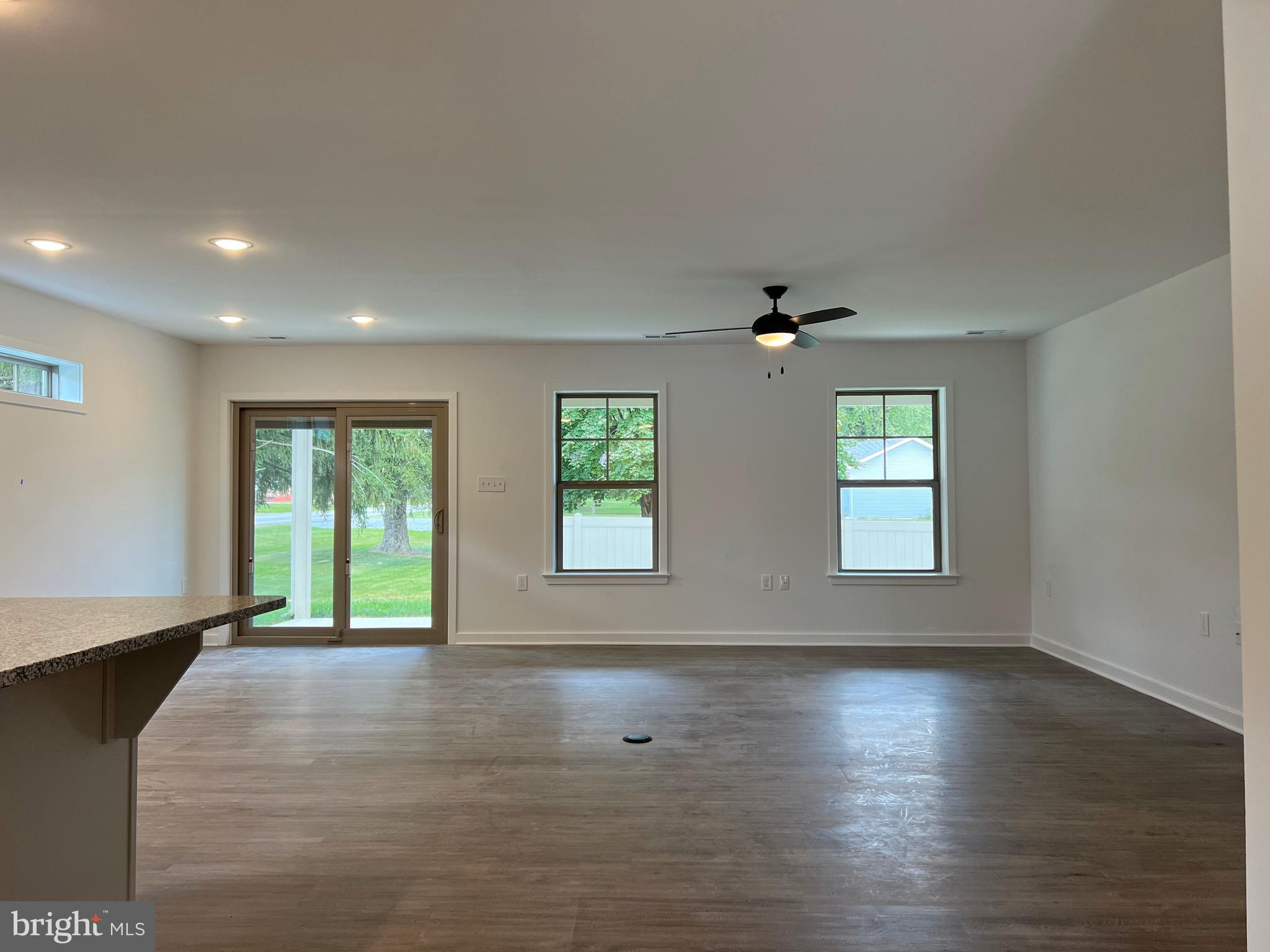 THE VILLAS AT WARM SPRINGS - Residential