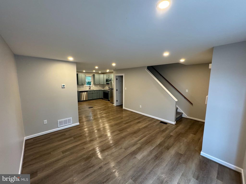 Photo of 252 Mansion Parkway, NEW CASTLE, DE 19720 (MLS # DENC2091038)