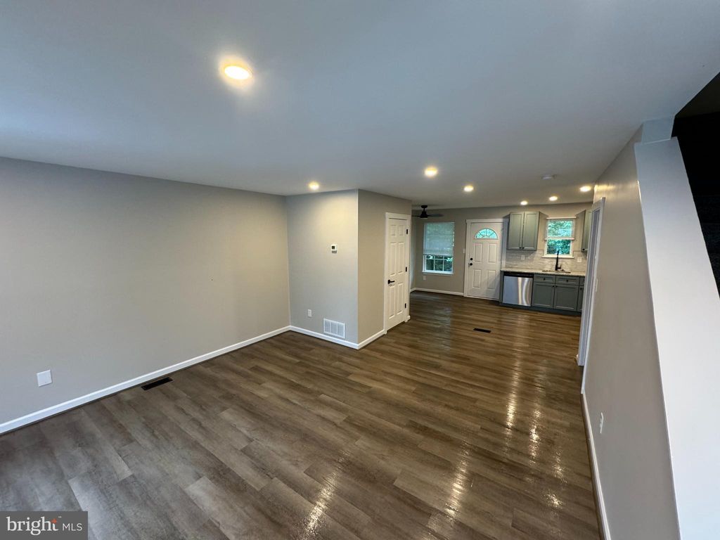 Photo of 252 Mansion Parkway, NEW CASTLE, DE 19720 (MLS # DENC2091038)