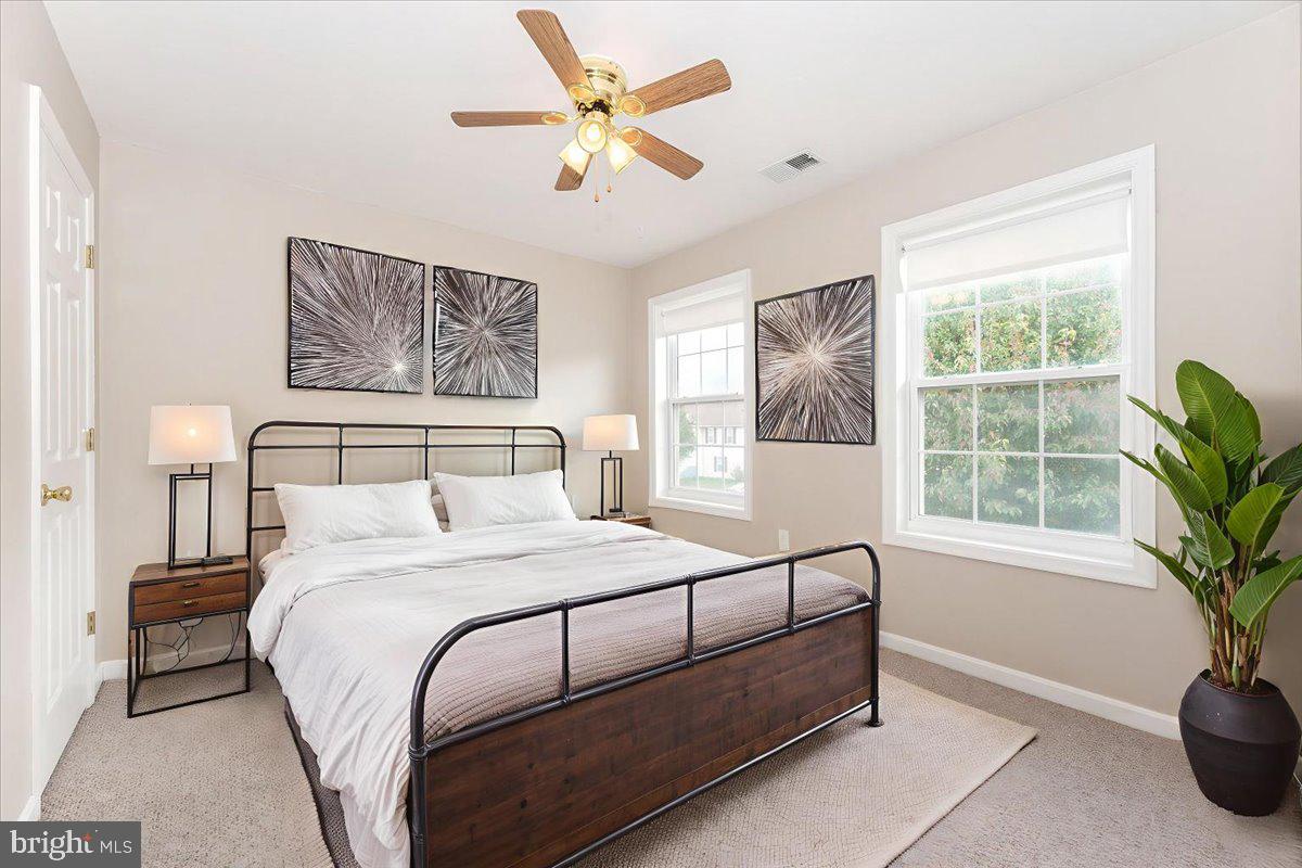 SYCAMORE VILLAGE - Residential