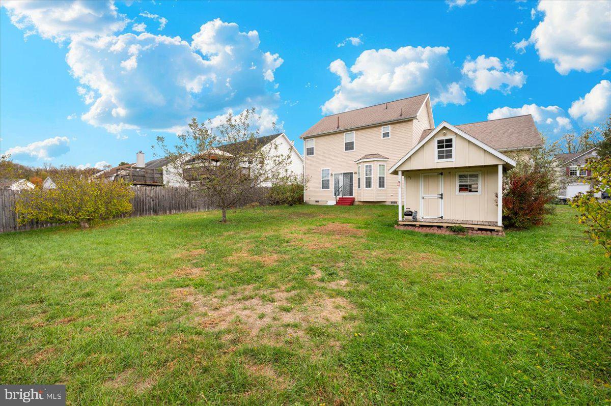 SYCAMORE VILLAGE - Residential