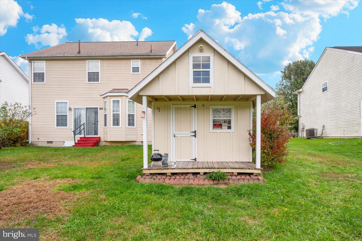 SYCAMORE VILLAGE - Residential